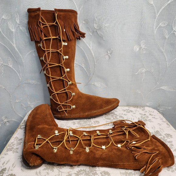 Minnetonka Shoes - Minnetonka Tall Brown Side Lace up Moccasin with Fringe Size 9